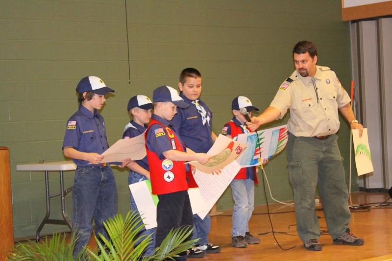 2011 SlideShow BlueAndGold-150.jpg